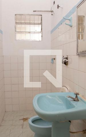 Casa à venda com 400m², 5 quartos e 5 vagasBanheiro Casa 2