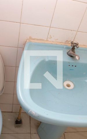Casa à venda com 400m², 5 quartos e 5 vagasBanheiro Casa 2