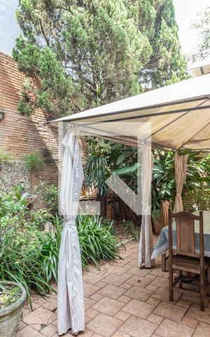 Casa à venda com 280m², 3 quartos e 2 vagasQuintal