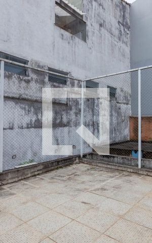 Casa à venda com 280m², 3 quartos e 2 vagas Casa à venda com 280m², 3 quartos e 2 vagasVaranda Quarto 1