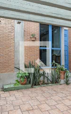 Casa à venda com 280m², 3 quartos e 2 vagasGaragem