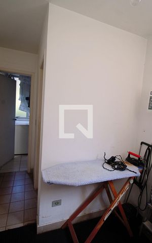 Apartamento à venda com 157m², 3 quartos e 3 vagas Apartamento à venda com 157m², 3 quartos e 3 vagasQuarto de Serviço