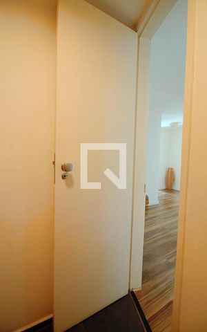 Apartamento à venda com 157m², 3 quartos e 3 vagas Apartamento à venda com 157m², 3 quartos e 3 vagasLavabo