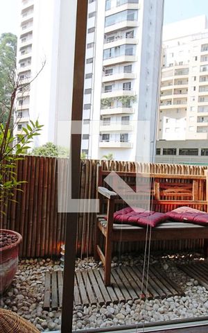Apartamento à venda com 157m², 3 quartos e 3 vagas Apartamento à venda com 157m², 3 quartos e 3 vagasVaranda da Sala