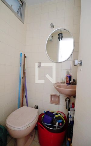 Apartamento à venda com 157m², 3 quartos e 3 vagas Apartamento à venda com 157m², 3 quartos e 3 vagasBanheiro de serviço