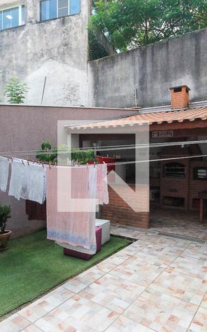 Casa à venda com 190m², 3 quartos e 4 vagas