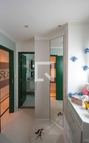 Casa à venda com 190m², 3 quartos e 4 vagas