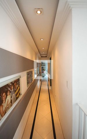 Casa à venda com 190m², 3 quartos e 4 vagas