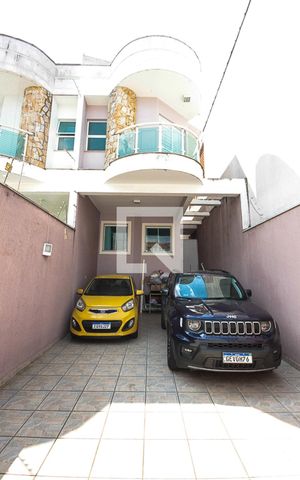 Casa à venda com 190m², 3 quartos e 4 vagas