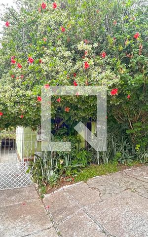 Casa para alugar com 300m², 5 quartos e 2 vagasFachada