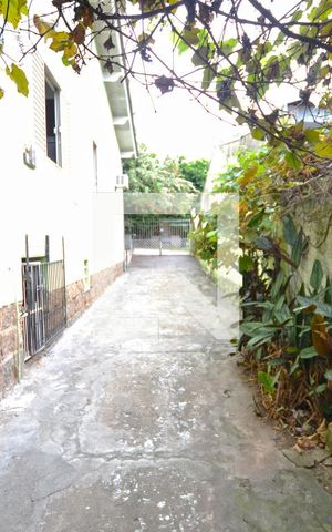 Casa para alugar com 300m², 5 quartos e 2 vagasPátio
