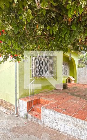 Casa para alugar com 300m², 5 quartos e 2 vagasFachada