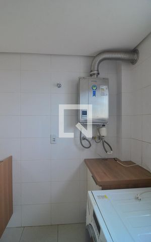 Apartamento à venda com 58m², 1 quarto e 1 vagaÁrea de serviço