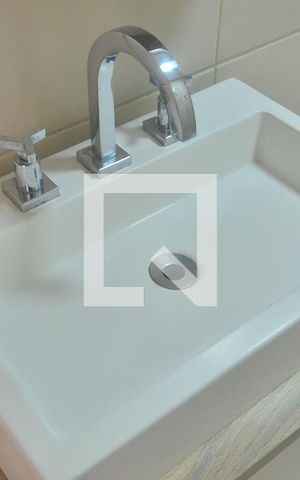 Apartamento à venda com 58m², 1 quarto e 1 vagaBanheiro