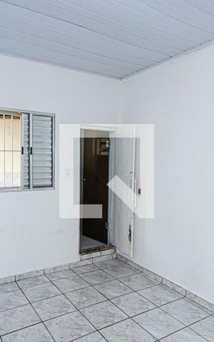 Casa à venda com 82m², 2 quartos e 1 vaga Casa à venda com 82m², 2 quartos e 1 vagaSuite