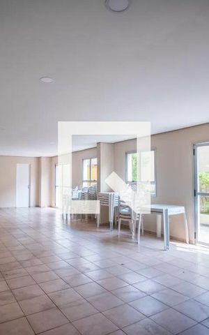 Apartamento à venda com 51m², 2 quartos e 1 vaga Apartamento à venda com 51m², 2 quartos e 1 vagaÁrea comum - Salão de festas