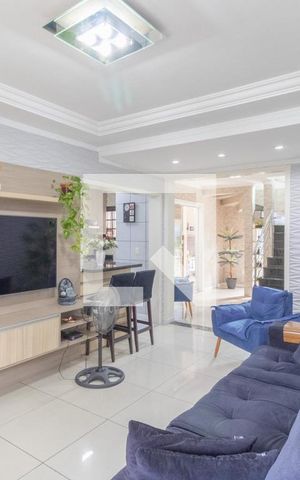 Casa à venda com 187m², 4 quartos e 1 vaga Casa à venda com 187m², 4 quartos e 1 vagaSala