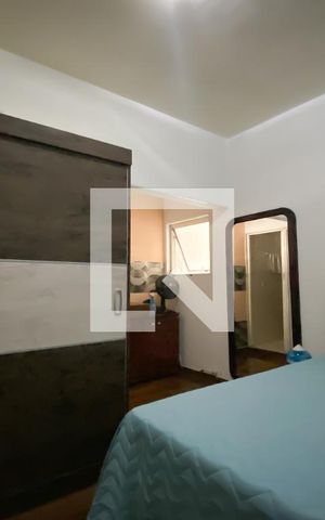 Casa à venda com 295m², 5 quartos e 1 vaga Casa à venda com 295m², 5 quartos e 1 vagaSuíte