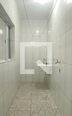 Casa para alugar com 56m², 1 quarto e sem vagaÁrea de Serviço