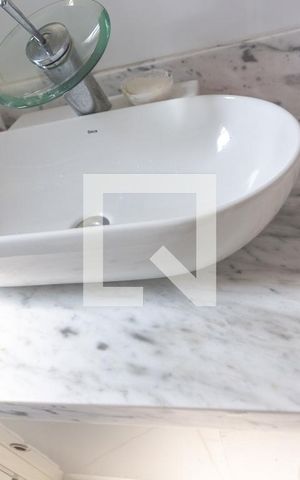 Apartamento para alugar com 202m², 3 quartos e 3 vagasBanheiro suíte