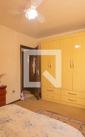 Casa à venda com 218m², 3 quartos e 3 vagasQuarto 1