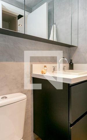 Studio à venda com 37m², 1 quarto e 1 vaga Studio à venda com 37m², 1 quarto e 1 vagaBanheiro