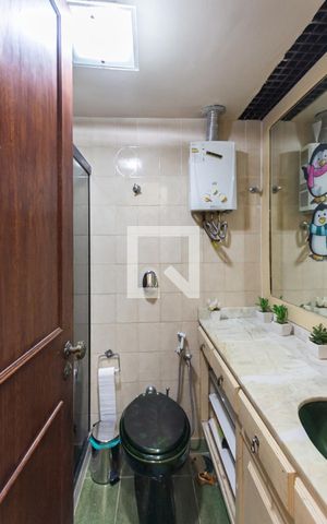 Apartamento à venda com 100m², 3 quartos e 2 vagasBanheiro