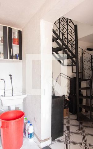 Casa à venda com 240m², 4 quartos e 3 vagasCasa 2