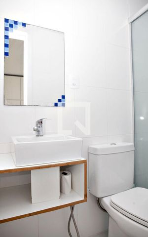 Apartamento à venda com 80m², 2 quartos e 2 vagasBanheiro Quarto 1 Suíte