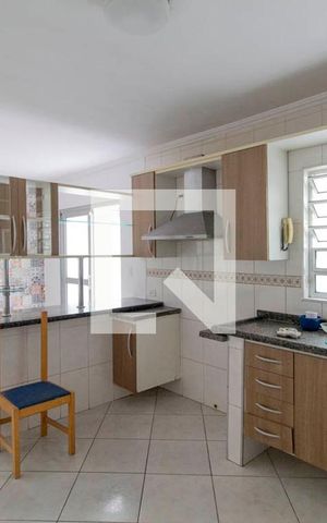 Casa à venda com 196m², 4 quartos e 2 vagas Casa à venda com 196m², 4 quartos e 2 vagasCozinha