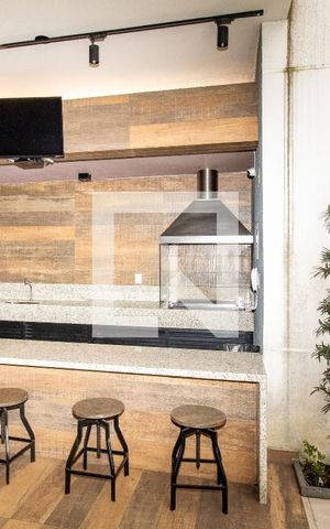 Studio à venda com 26m², 1 quarto e sem vaga Studio à venda com 26m², 1 quarto e sem vagaÁrea comum - Churrasqueira