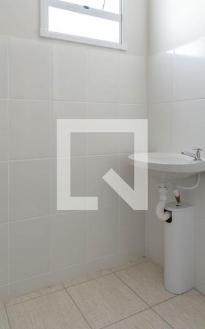 Apartamento para alugar com 46m², 2 quartos e 1 vaga Apartamento para alugar com 46m², 2 quartos e 1 vagaBanheiro