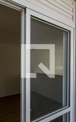 Apartamento para alugar com 46m², 2 quartos e 1 vaga Apartamento para alugar com 46m², 2 quartos e 1 vagaVaranda