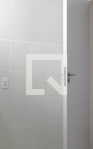 Apartamento para alugar com 46m², 2 quartos e 1 vaga Apartamento para alugar com 46m², 2 quartos e 1 vagaBanheiro