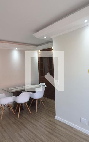 Apartamento para alugar com 60m², 2 quartos e 1 vagaSala 