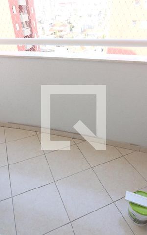 Apartamento para alugar com 60m², 2 quartos e 1 vagaSacada