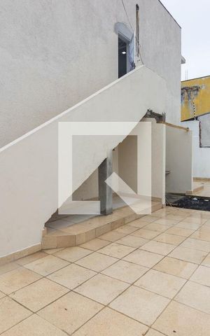 Casa para alugar com 25m², 1 quarto e sem vagaQuintal