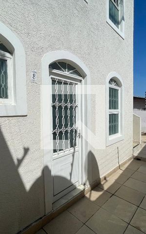 Casa para alugar com 25m², 1 quarto e sem vaga Casa para alugar com 25m², 1 quarto e sem vagaEntrada