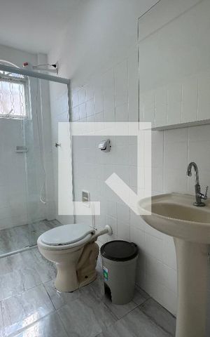 Casa para alugar com 25m², 1 quarto e sem vaga Casa para alugar com 25m², 1 quarto e sem vagaBanheiro