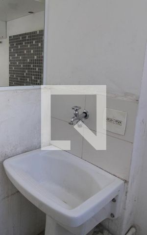 Apartamento para alugar com 76m², 2 quartos e 1 vagaÁrea de Serviço
