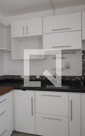Apartamento para alugar com 76m², 2 quartos e 1 vagaCozinha