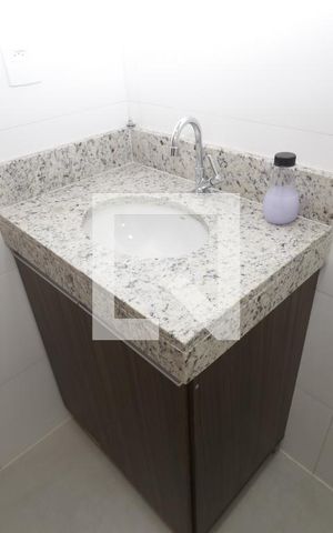 Apartamento à venda com 35m², 1 quarto e sem vagaBanheiro