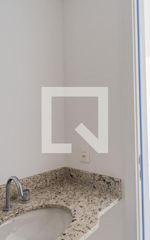 Apartamento à venda com 27m², 1 quarto e 1 vaga Apartamento à venda com 27m², 1 quarto e 1 vagaBanheiro