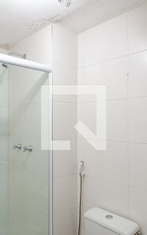 Apartamento para alugar com 73m², 1 quarto e 1 vaga Apartamento para alugar com 73m², 1 quarto e 1 vagaBanheiro da Suíte