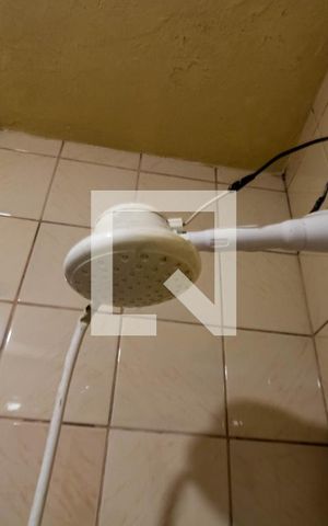 Casa para alugar com 200m², 3 quartos e sem vaga Casa para alugar com 200m², 3 quartos e sem vagaBanheiro