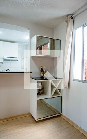 Apartamento à venda com 47m², 2 quartos e 1 vaga Apartamento à venda com 47m², 2 quartos e 1 vagaSala de Jantar