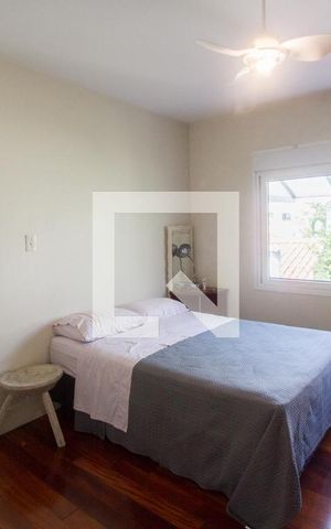 Casa para alugar com 180m², 3 quartos e 1 vagaSuíte 1
