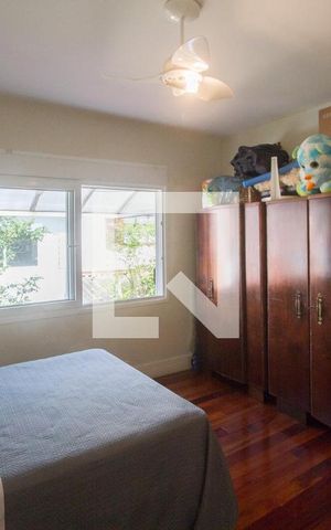 Casa para alugar com 180m², 3 quartos e 1 vagaSuíte 1