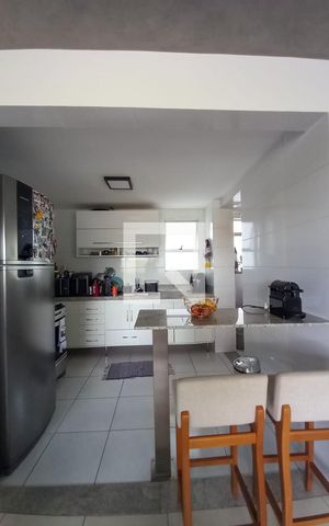 Apartamento à venda com 85m², 3 quartos e 2 vagas Apartamento à venda com 85m², 3 quartos e 2 vagasCozinha
