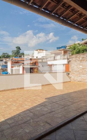 Apartamento à venda com 100m², 3 quartos e 1 vaga Apartamento à venda com 100m², 3 quartos e 1 vagaTerraço